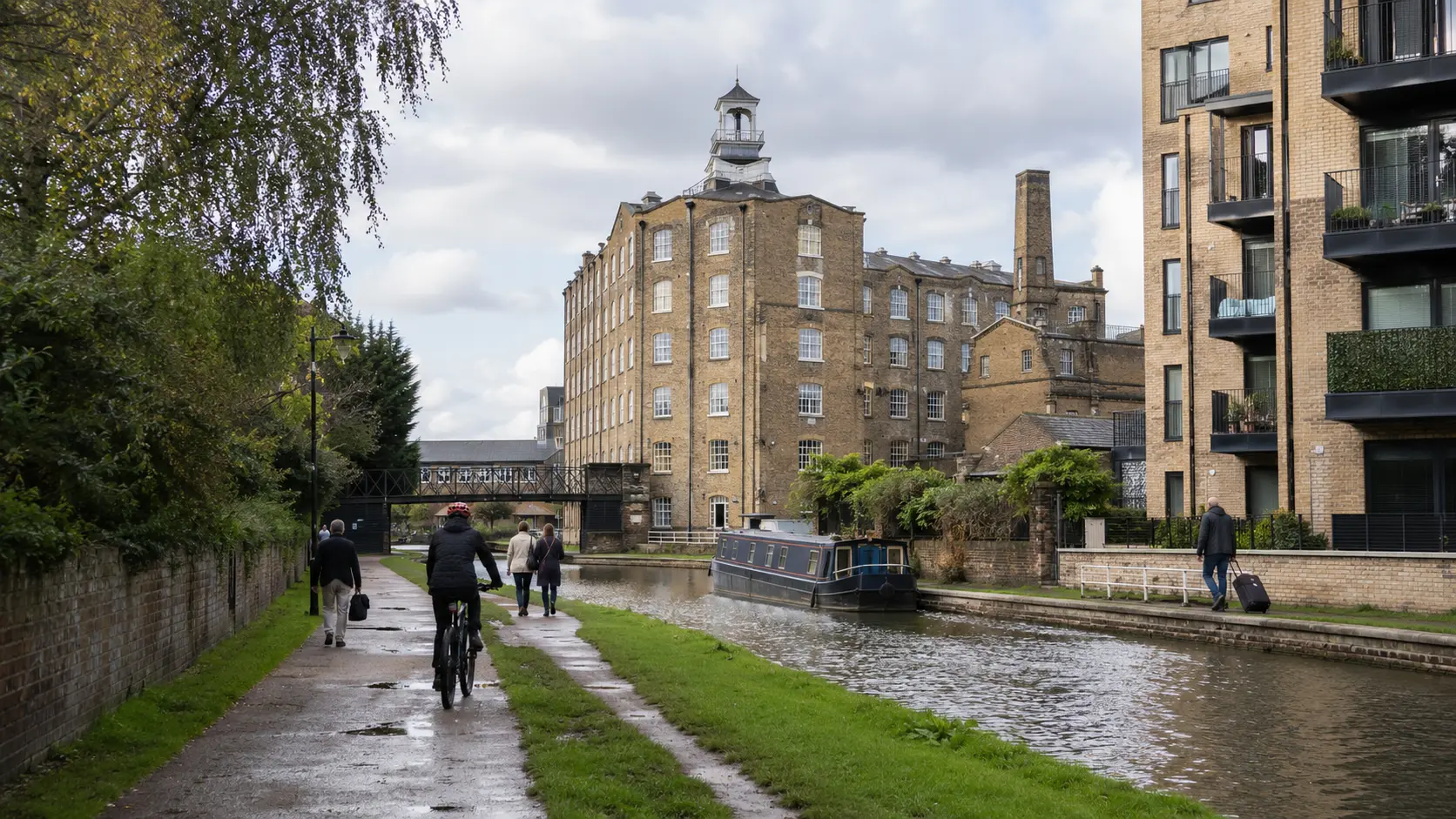 Grand Union Canal beside Apsley Paper Mill in Hemel Hempstead.